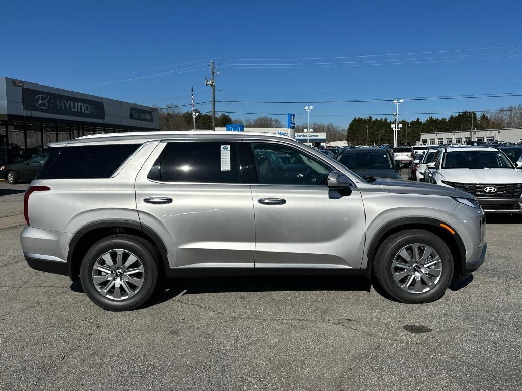 new 2025 Hyundai Palisade car, priced at $41,141