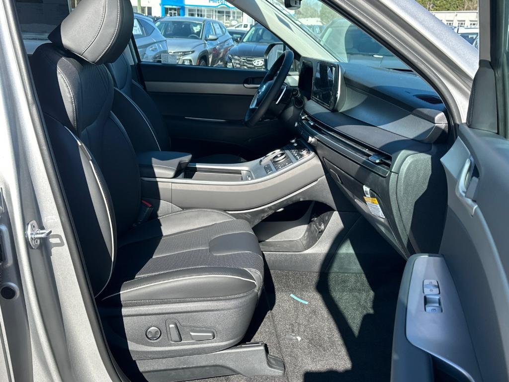 new 2025 Hyundai Palisade car, priced at $41,141