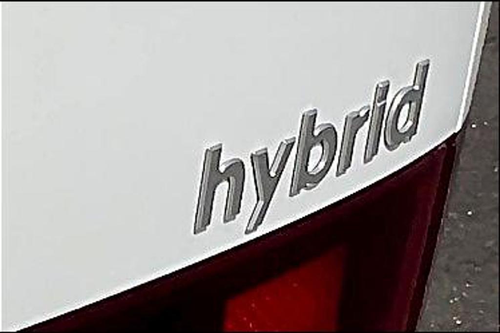 new 2026 Hyundai SANTA FE HEV car, priced at $42,513
