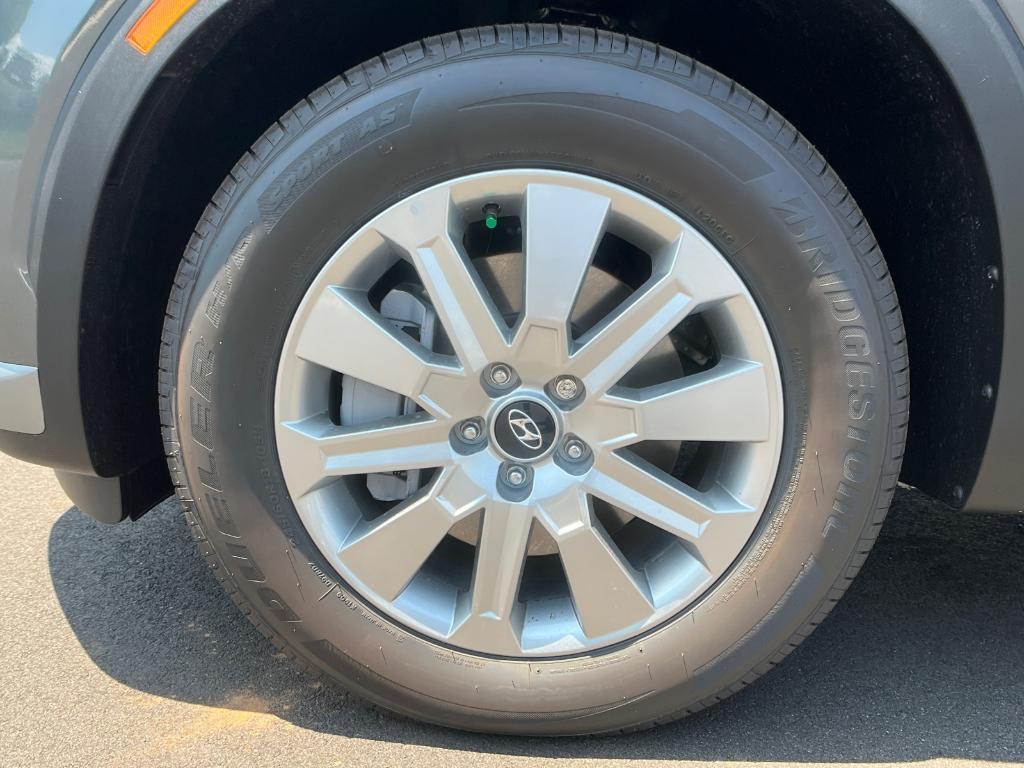 new 2025 Hyundai Palisade car, priced at $42,441