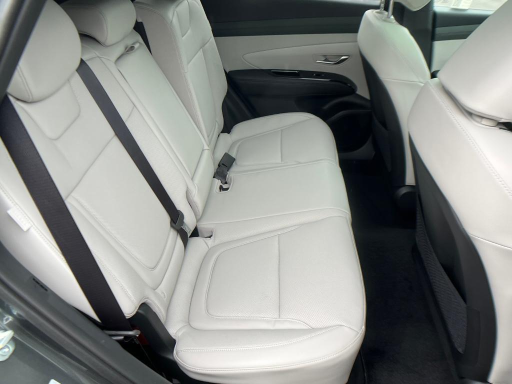 new 2025 Hyundai TUCSON Hybrid car, priced at $42,336