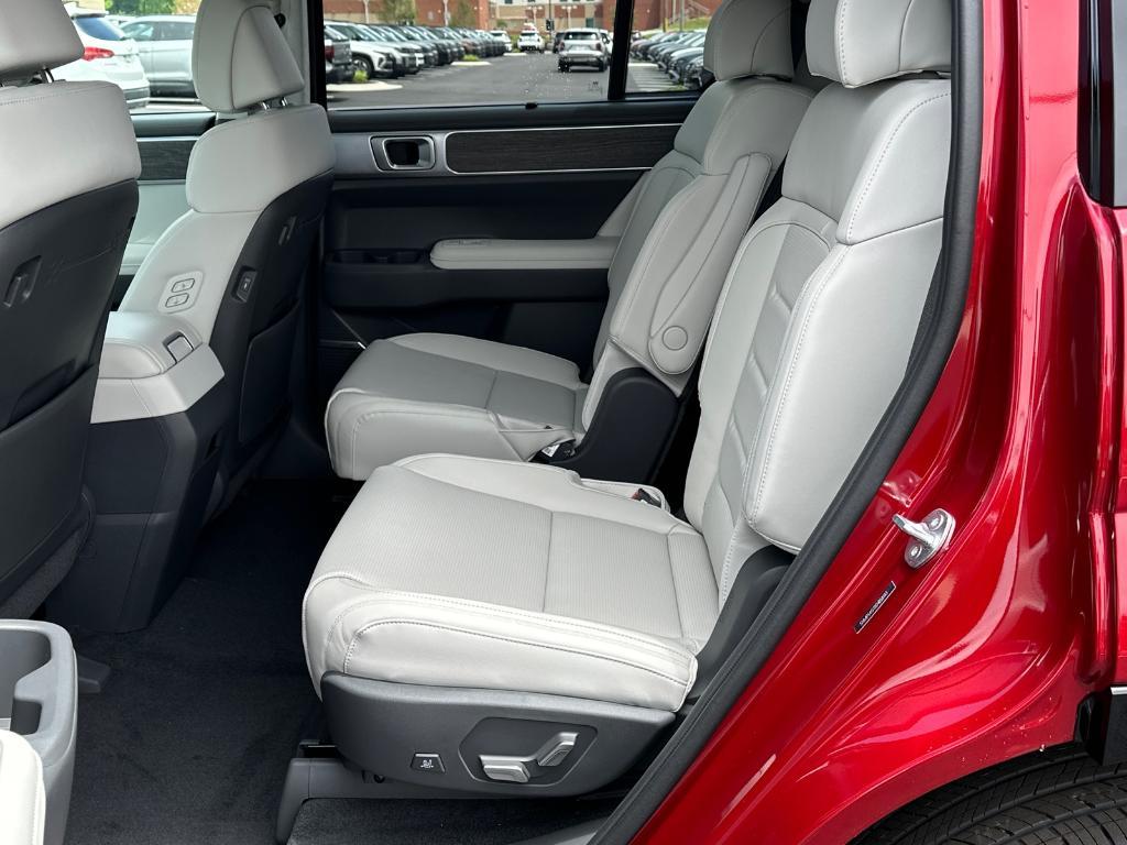 new 2025 Hyundai SANTA FE HEV car, priced at $49,786