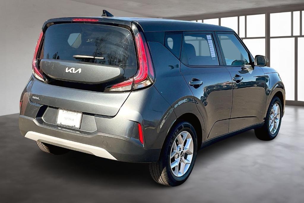 used 2024 Kia Soul car, priced at $17,186