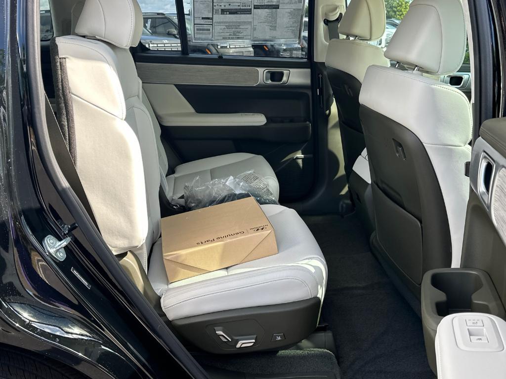 new 2025 Hyundai SANTA FE HEV car, priced at $51,075