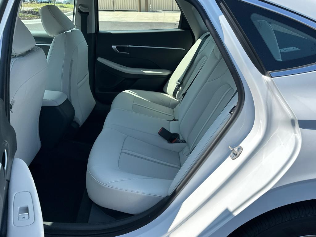 new 2025 Hyundai Sonata car, priced at $29,321