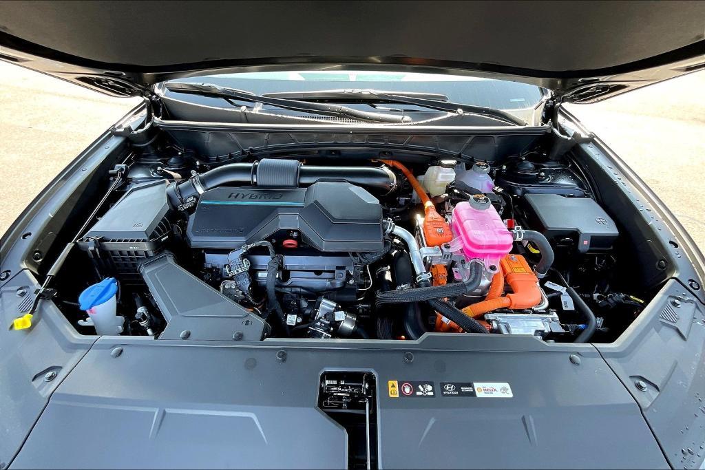 new 2025 Hyundai TUCSON Hybrid car, priced at $38,691