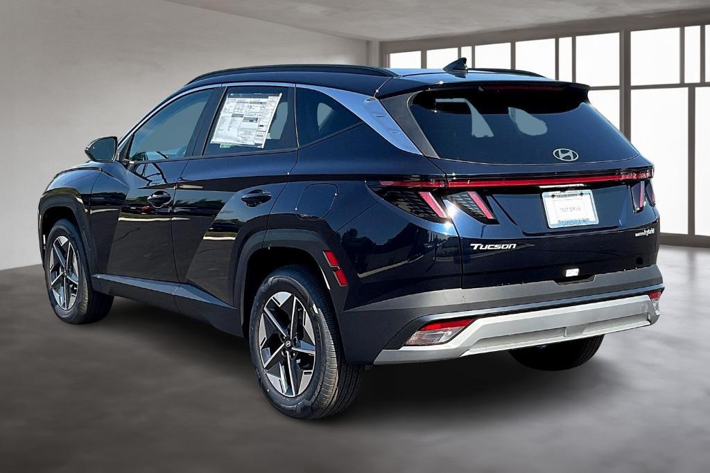 new 2025 Hyundai TUCSON Hybrid car, priced at $38,691