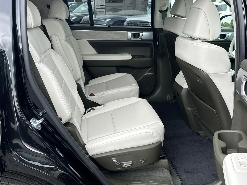 new 2025 Hyundai SANTA FE HEV car, priced at $49,716