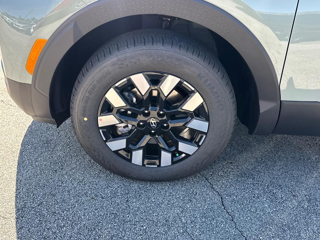 new 2025 Hyundai SANTA CRUZ car, priced at $37,116