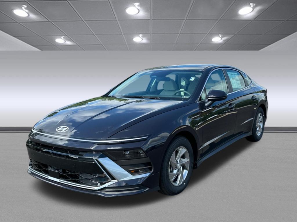 new 2025 Hyundai Sonata car, priced at $28,186