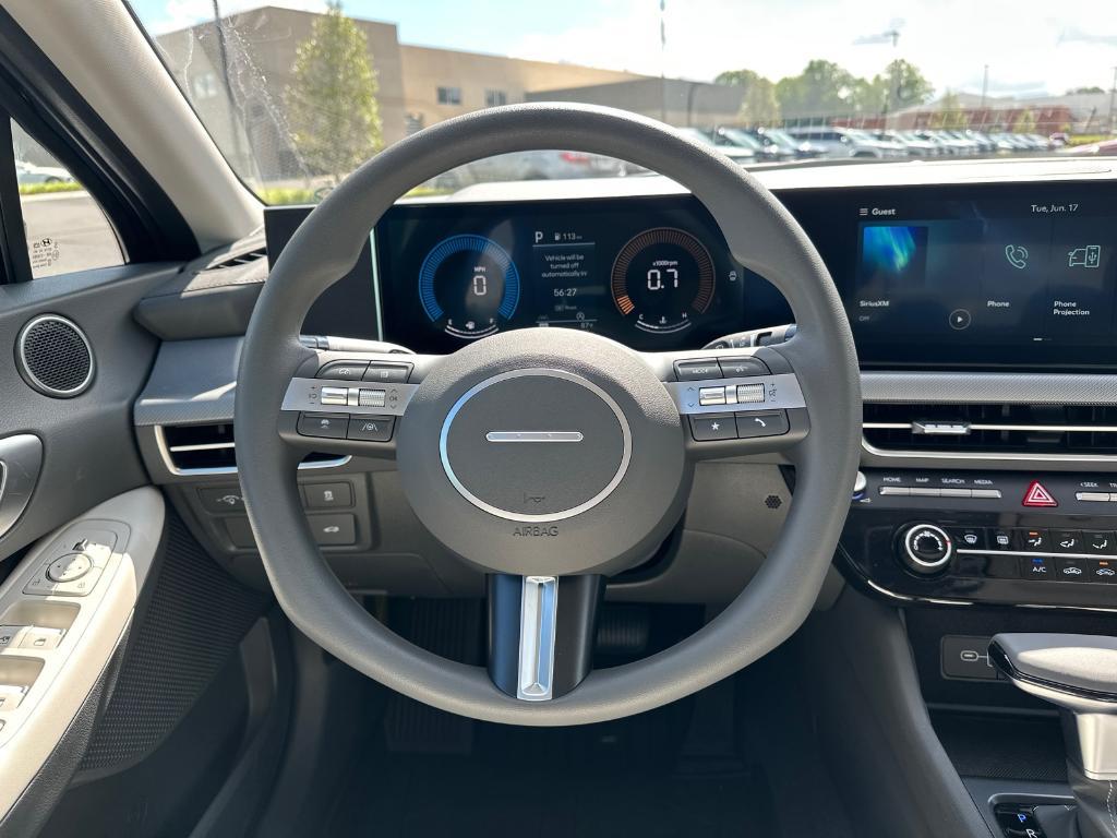 new 2025 Hyundai Sonata car, priced at $28,186