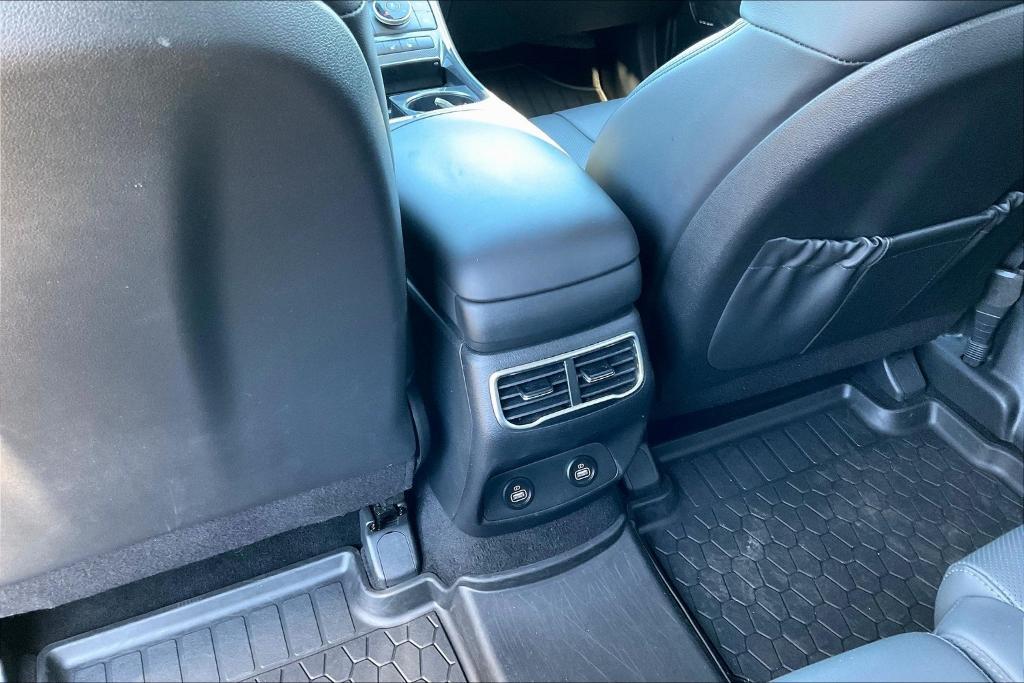 used 2023 Hyundai Santa Fe car, priced at $24,209