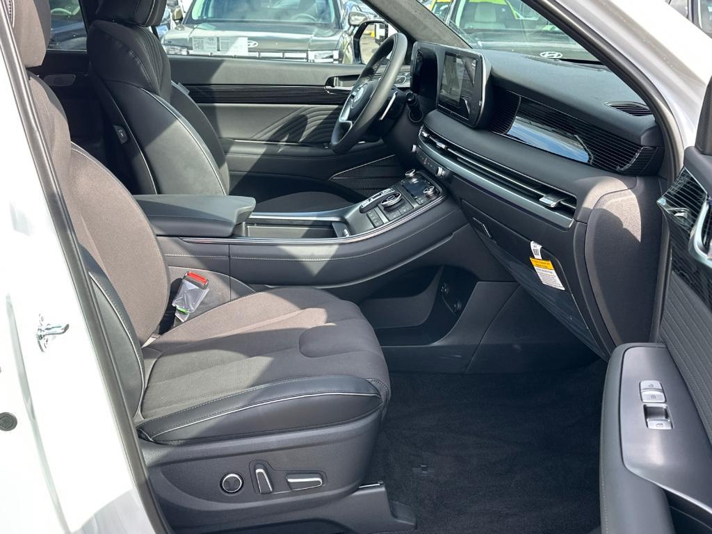 new 2025 Hyundai Palisade car, priced at $56,816