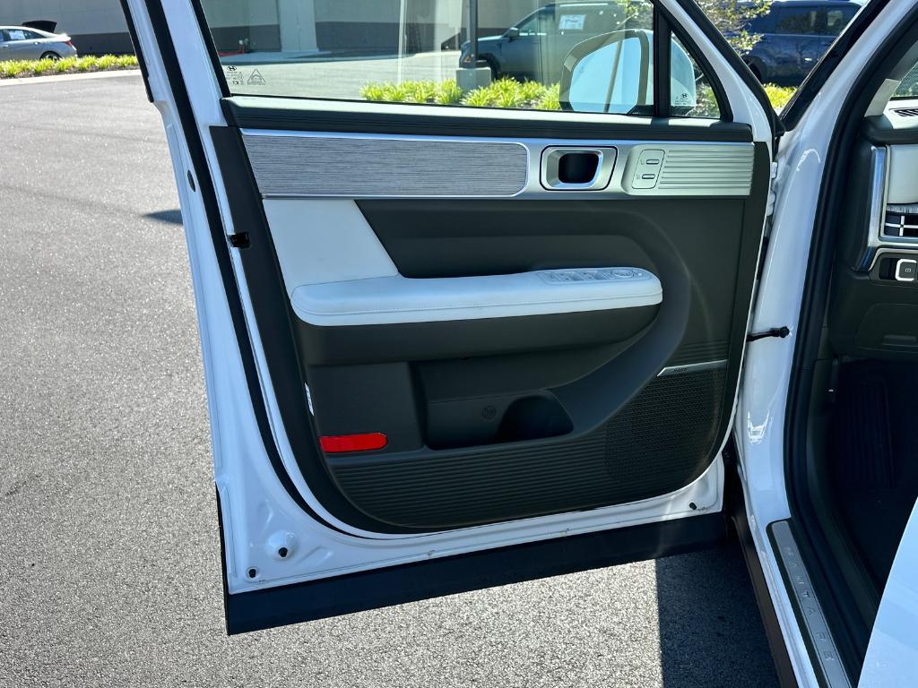 new 2025 Hyundai SANTA FE HEV car, priced at $51,575