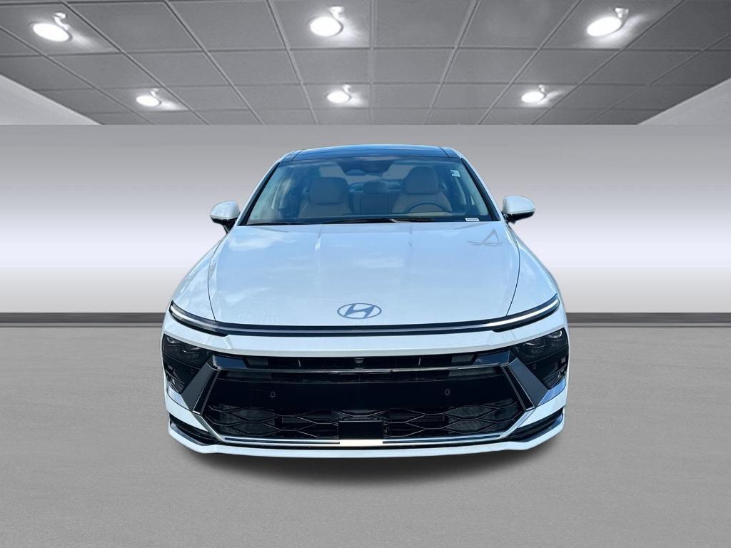 new 2025 Hyundai Sonata Hybrid car, priced at $40,051