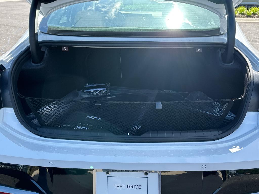 new 2025 Hyundai Sonata Hybrid car, priced at $40,051