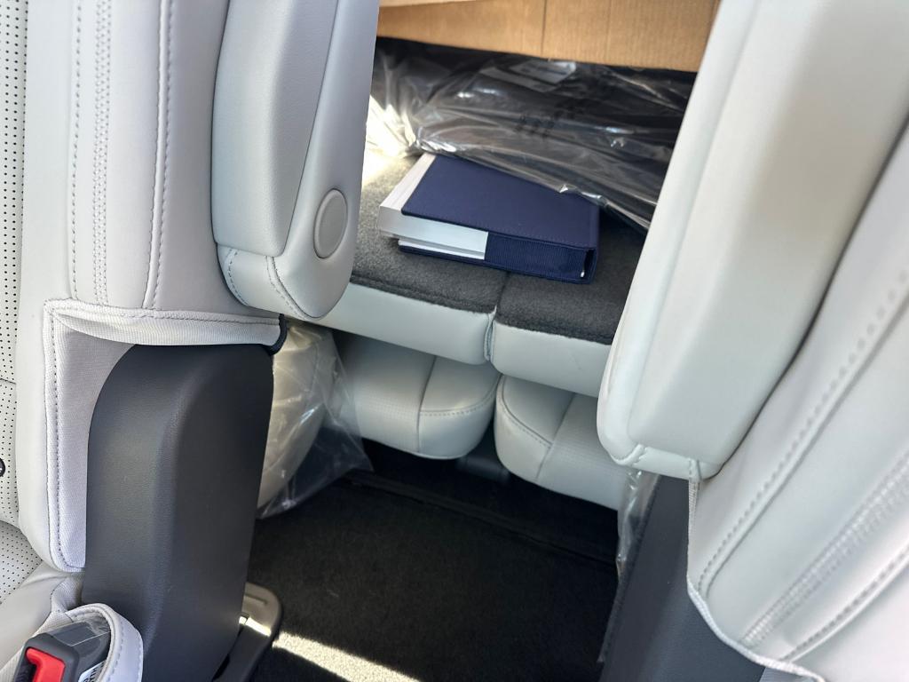 new 2025 Hyundai SANTA FE HEV car, priced at $49,876