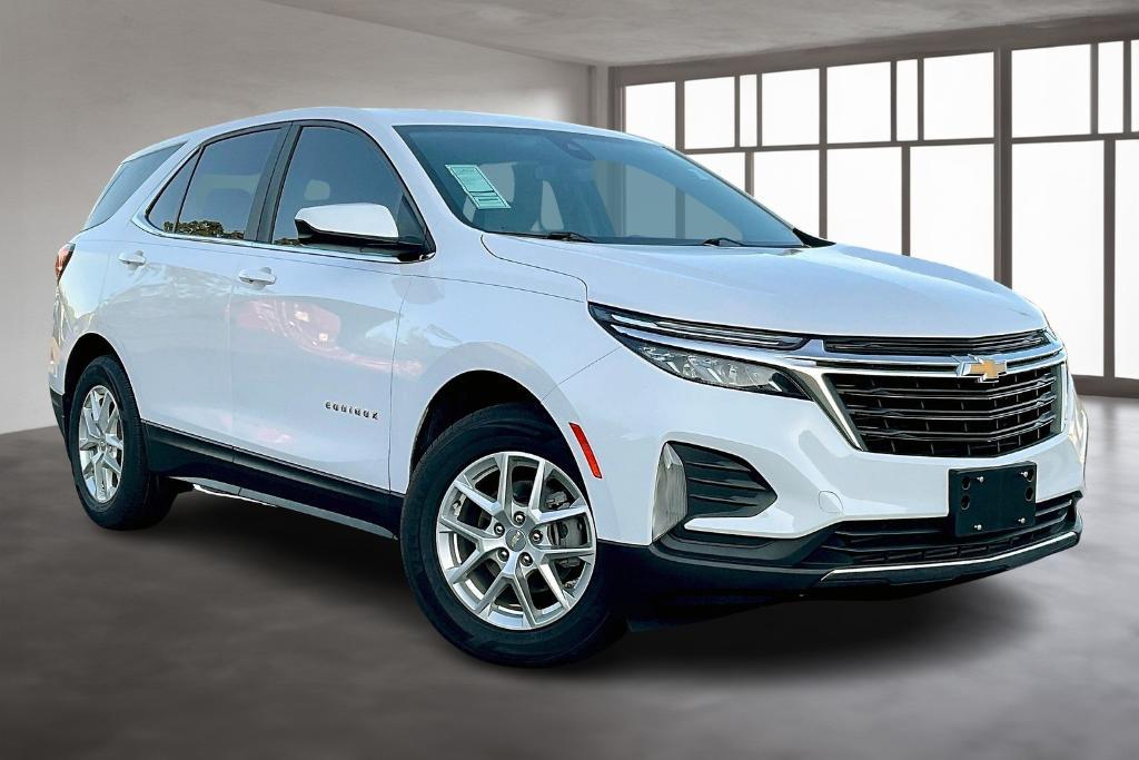 used 2022 Chevrolet Equinox car, priced at $19,844