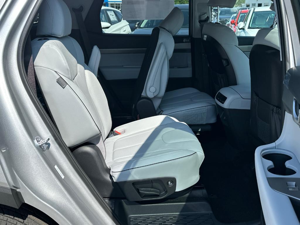 new 2025 Hyundai Palisade car, priced at $41,886