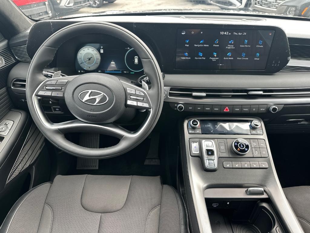 new 2025 Hyundai Palisade car, priced at $56,436