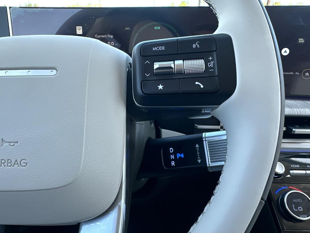 new 2025 Hyundai SANTA FE HEV car, priced at $49,246