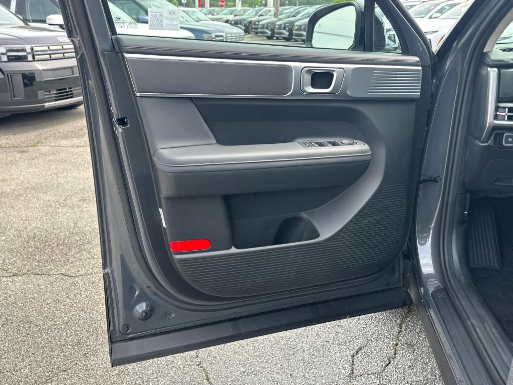 new 2025 Hyundai Santa Fe car, priced at $43,001