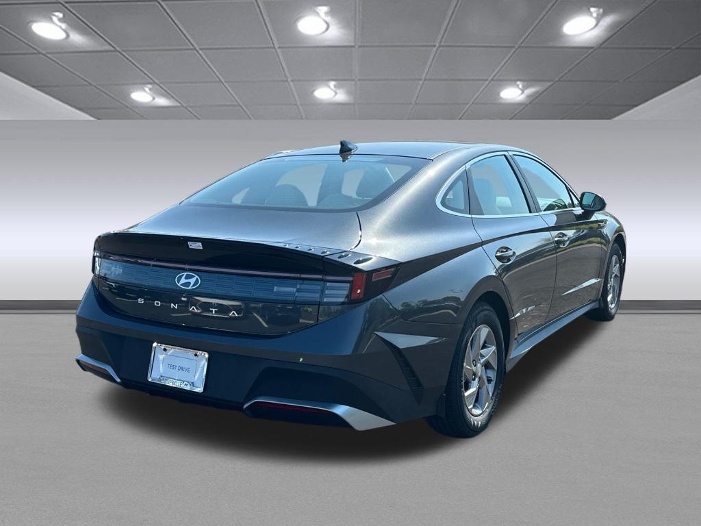 new 2025 Hyundai Sonata car, priced at $28,821