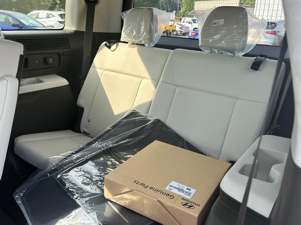 new 2025 Hyundai SANTA FE HEV car, priced at $48,895