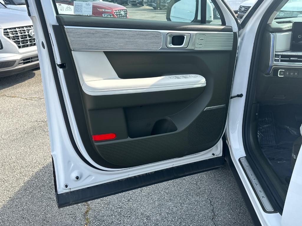 new 2025 Hyundai SANTA FE HEV car, priced at $48,895