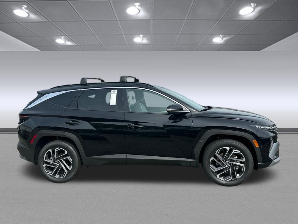 new 2025 Hyundai TUCSON Hybrid car, priced at $42,921