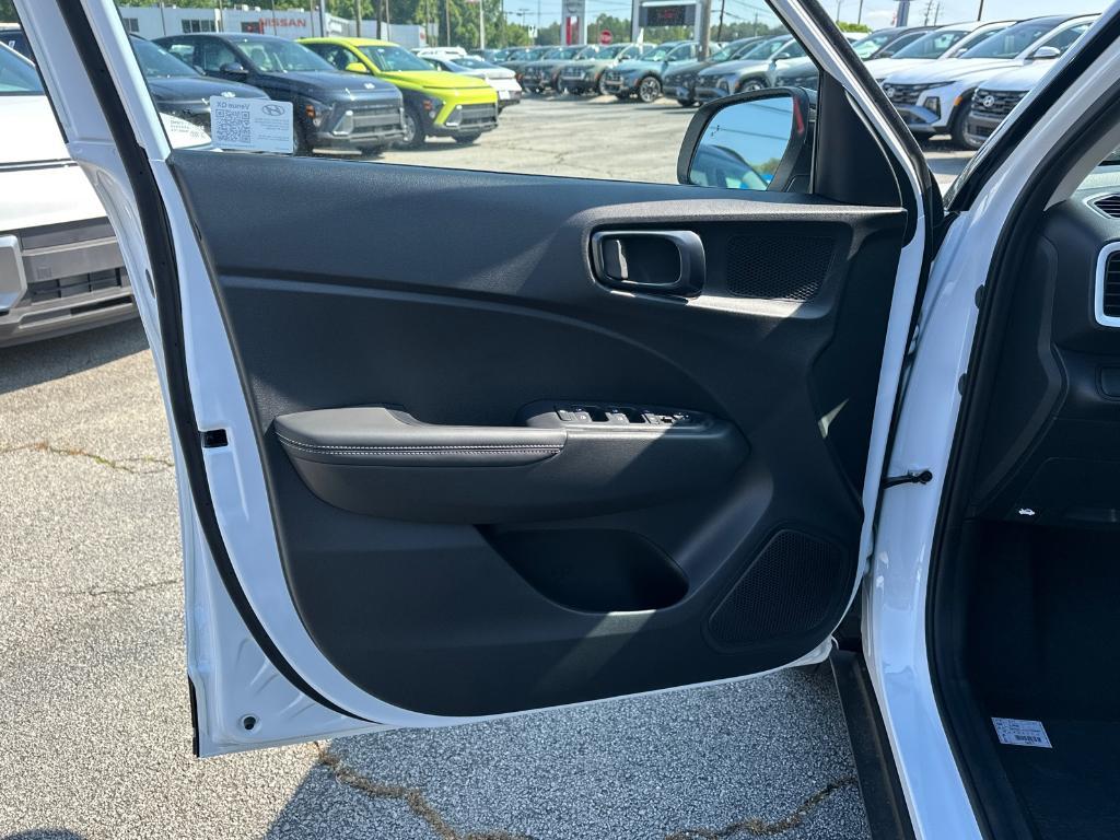 new 2025 Hyundai Venue car, priced at $25,866