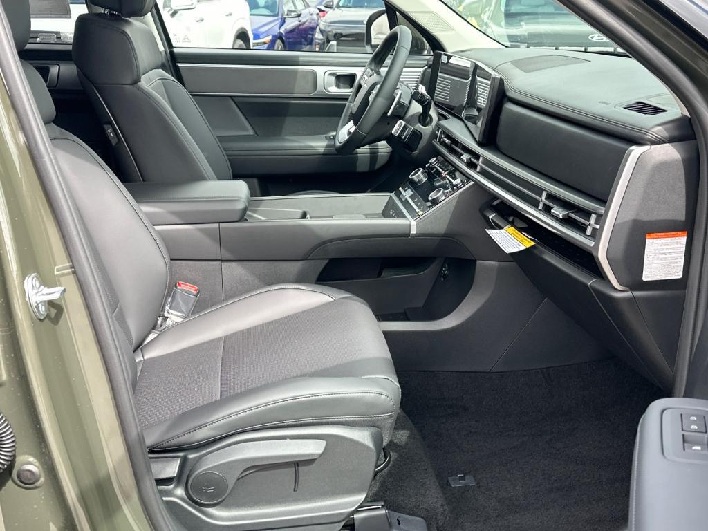 new 2025 Hyundai SANTA FE HEV car, priced at $38,726