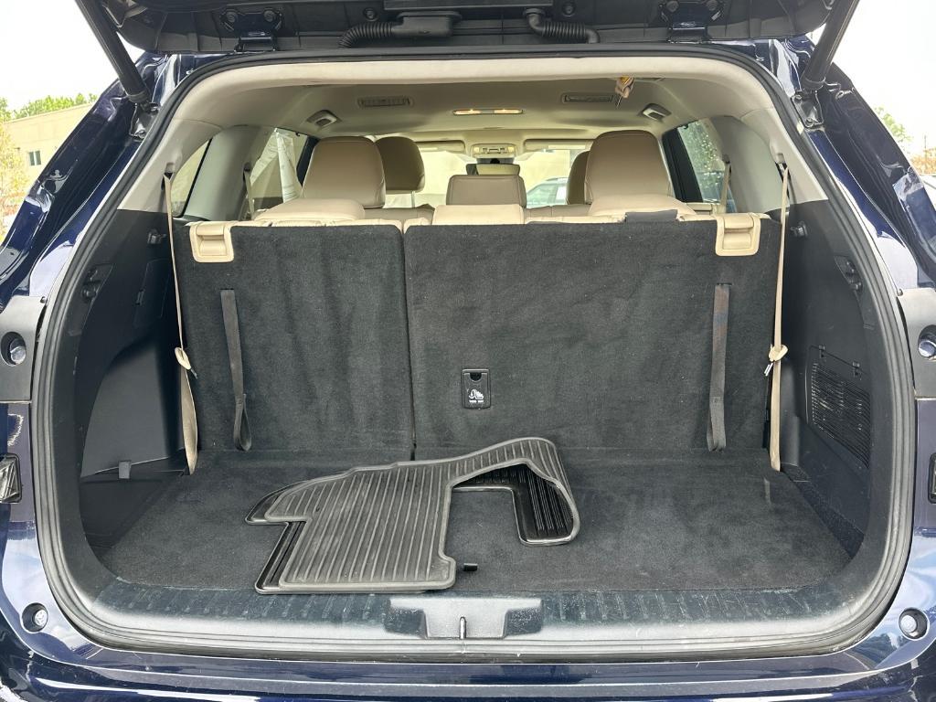 used 2021 Toyota Highlander car, priced at $30,538