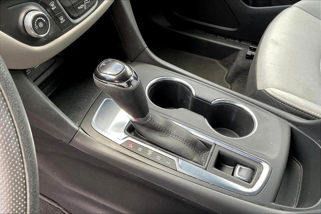 used 2021 Chevrolet Equinox car, priced at $15,848