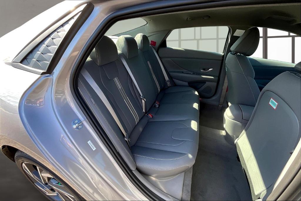 new 2025 Hyundai Elantra car, priced at $25,196