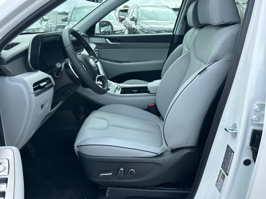 new 2025 Hyundai Palisade car, priced at $42,441