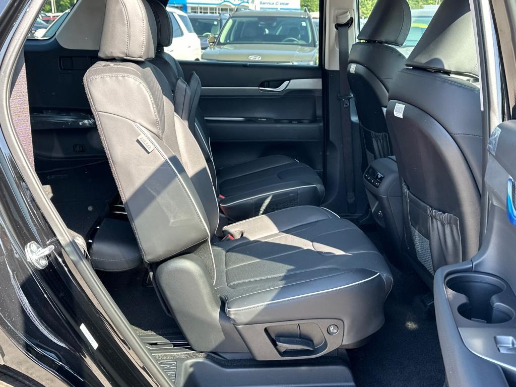new 2025 Hyundai Palisade car, priced at $47,261