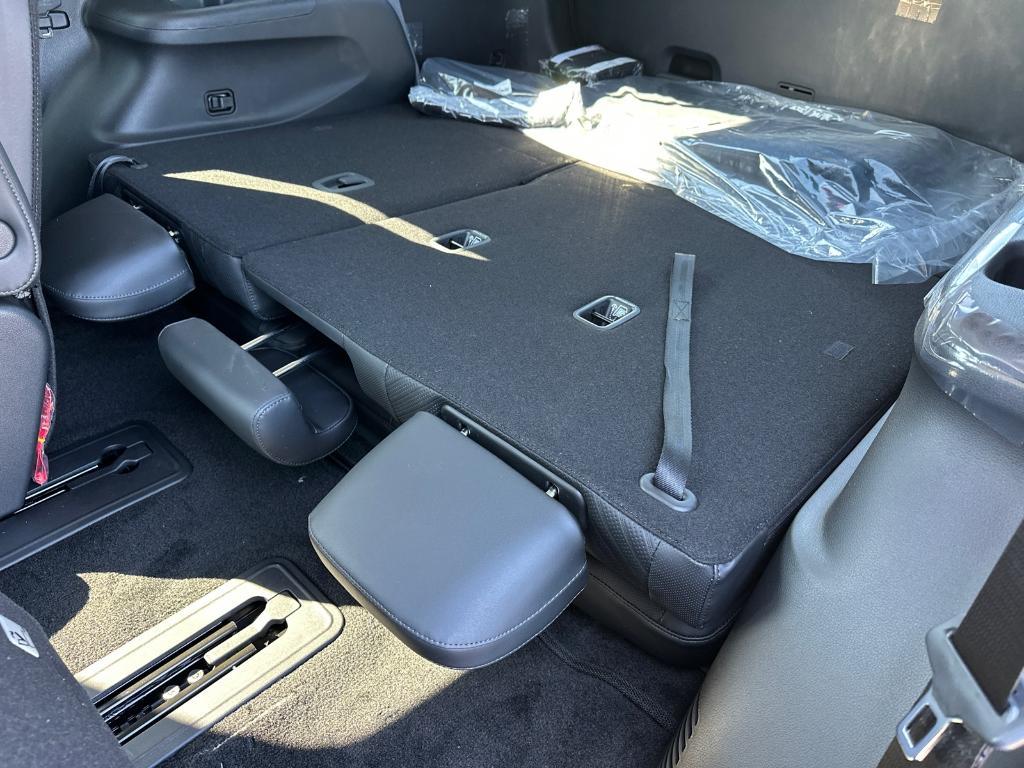 new 2025 Hyundai Palisade car, priced at $47,261