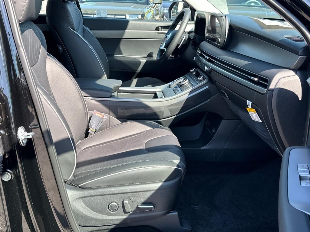 new 2025 Hyundai Palisade car, priced at $47,261