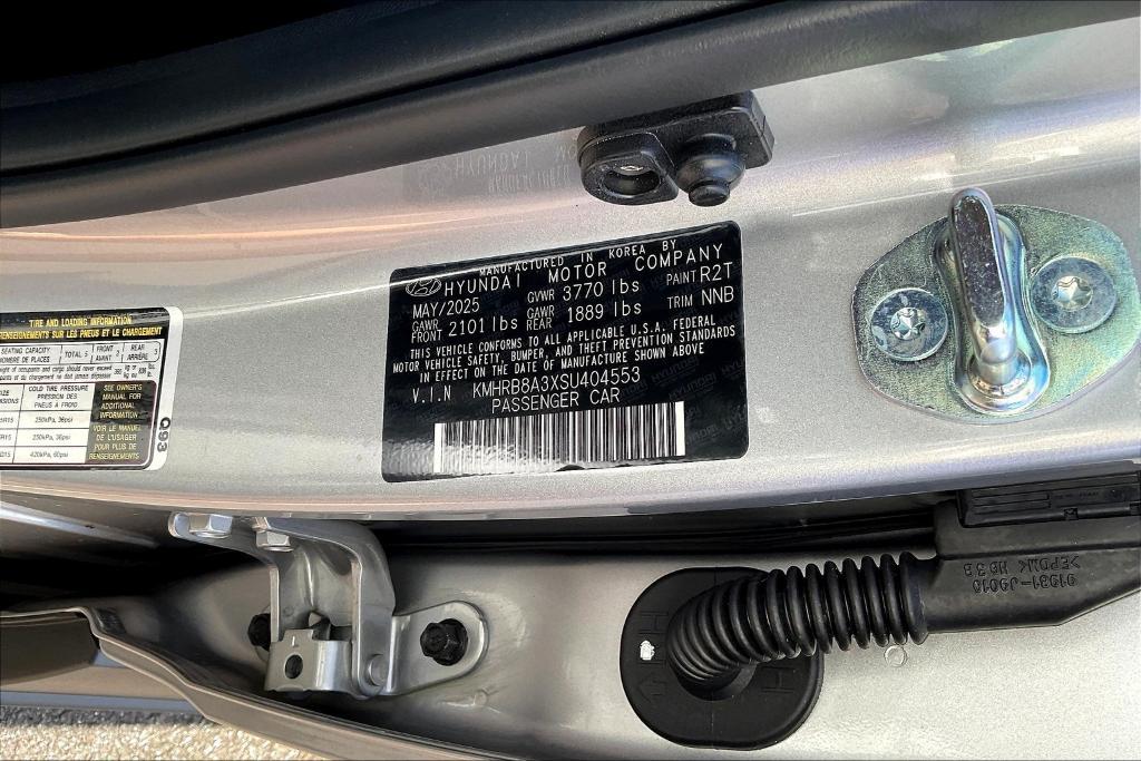 new 2025 Hyundai Venue car, priced at $22,711