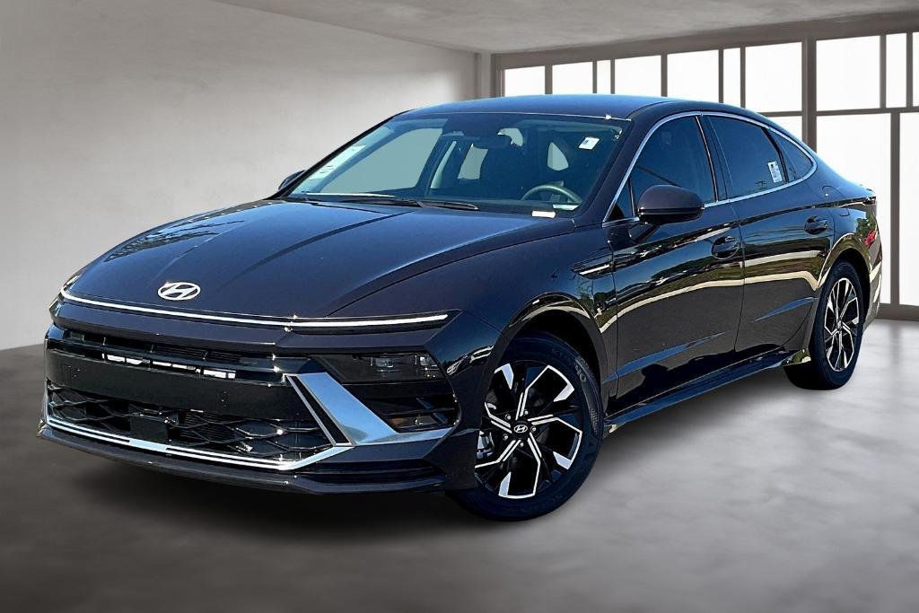 new 2025 Hyundai Sonata car, priced at $28,971
