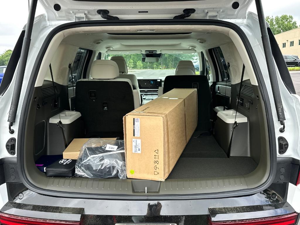 new 2025 Hyundai SANTA FE HEV car, priced at $47,916