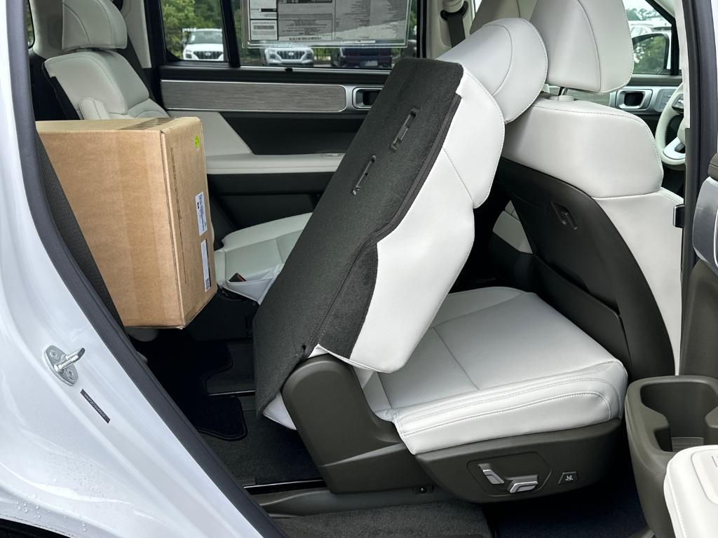 new 2025 Hyundai SANTA FE HEV car, priced at $47,916