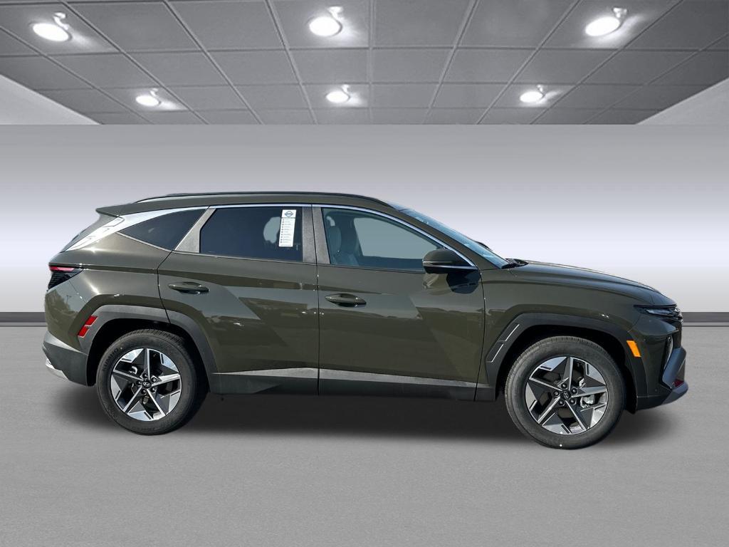 new 2025 Hyundai Tucson car, priced at $34,096