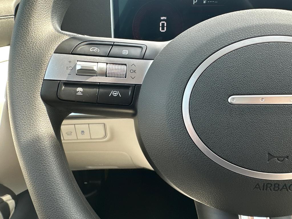 new 2025 Hyundai Tucson car, priced at $31,196