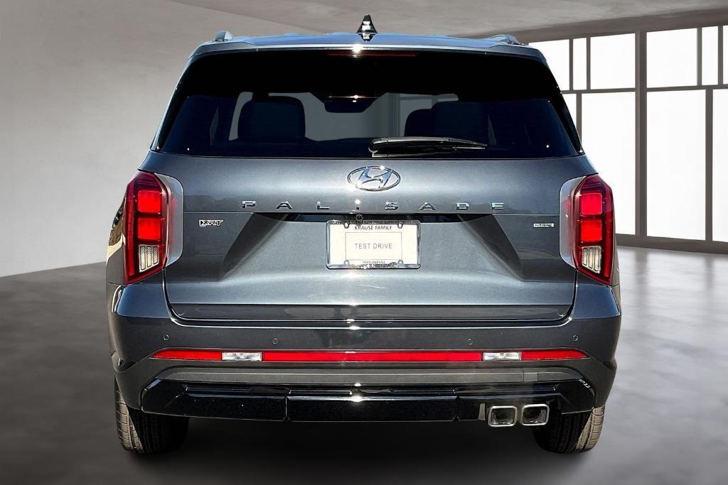 used 2024 Hyundai Palisade car, priced at $40,321