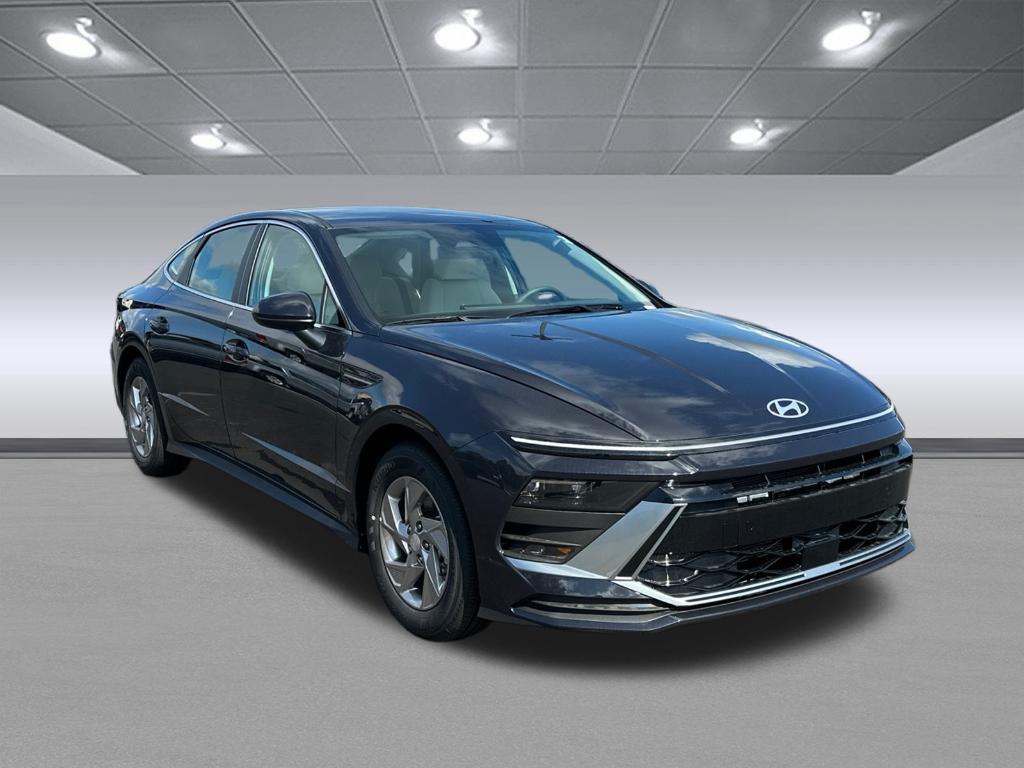 new 2025 Hyundai Sonata car, priced at $28,746