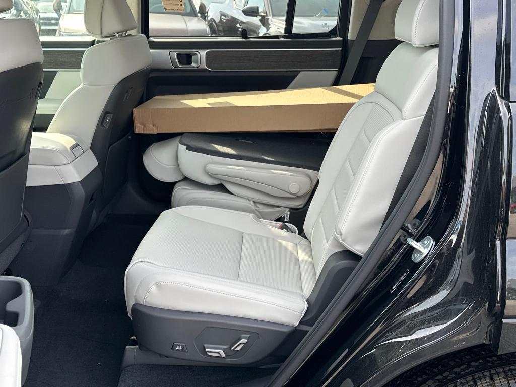 new 2025 Hyundai Santa Fe car, priced at $46,561