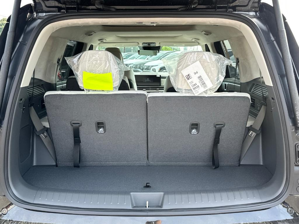 new 2025 Hyundai Santa Fe car, priced at $46,561