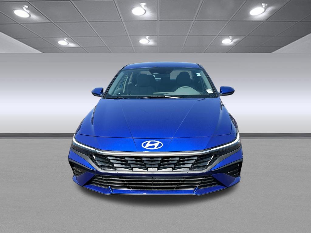 new 2025 Hyundai Elantra car, priced at $23,411